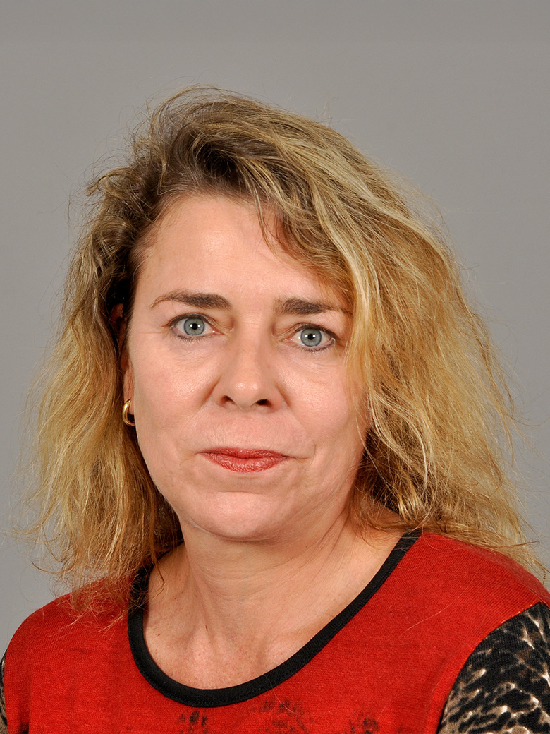 Mrs MM Van Heerden
